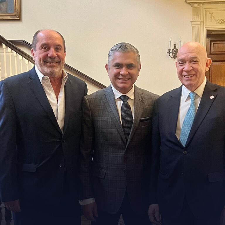 1carrete_Gustavo-Velázquez-y-Luis-Daverede